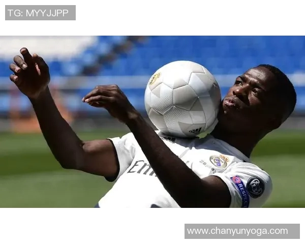 维尼修斯：从新星到传奇的足球之路与未来展望