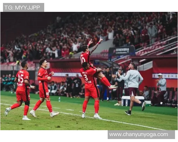 上海上港与贵州队激战正酣比分悬念引人关注