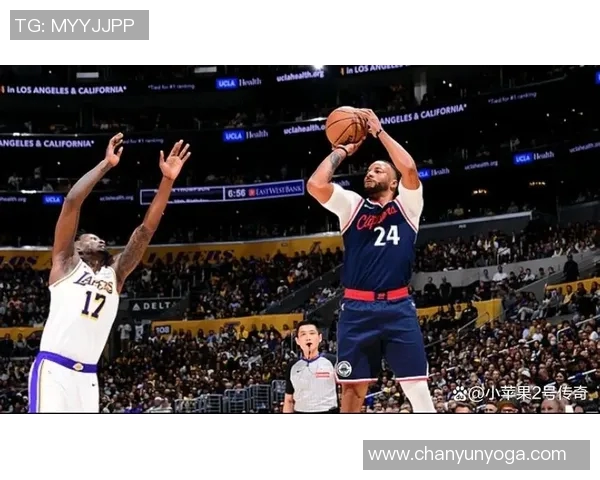 快船与湖人激战正酣1920赛季精彩对决回顾与分析 快船与湖人激战正酣1920赛季精彩对决回顾与分析