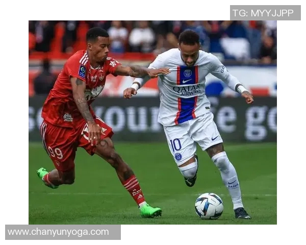 拜仁慕尼黑对阵巴黎圣日耳曼欧冠经典回放精彩瞬间回顾