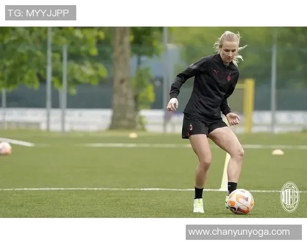 捷克女足迎战俄罗斯女足全力争胜展现实力与风采