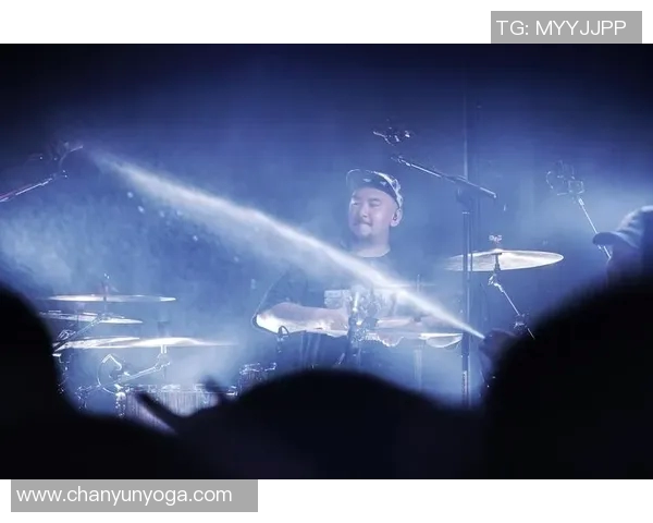 斯通斯的音乐传奇与文化影响力探讨：从摇滚先锋到时代象征的演变之路