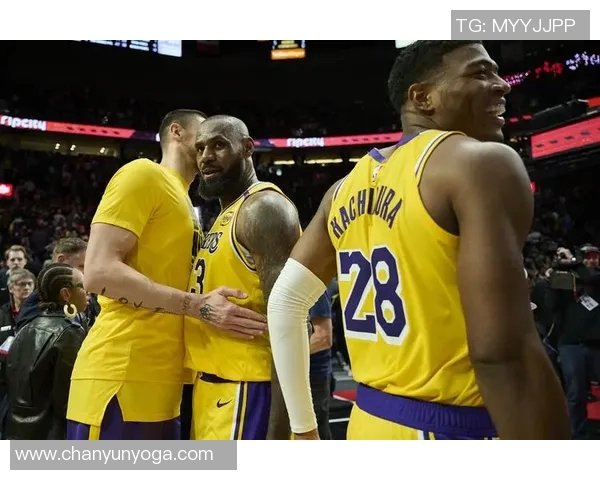 湖人勇士精彩对决回顾录像26分析与精彩瞬间分享 湖人勇士精彩对决回顾录像26分析与精彩瞬间分享