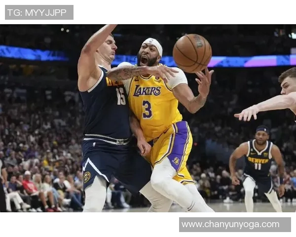 湖人队与掘金队历史交锋战绩分析及近期表现对比