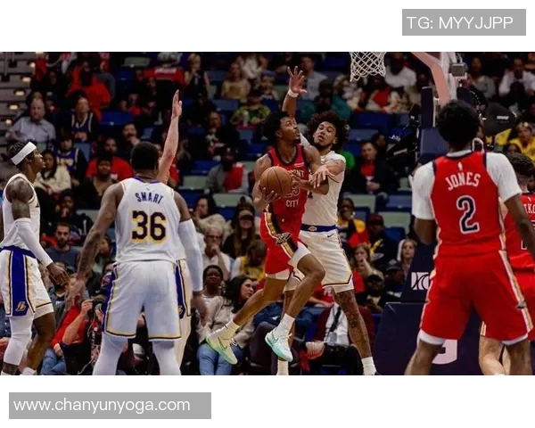 2017年鹈鹕勇士对决回顾:季后赛的激情与荣耀之战 2017年鹈鹕勇士对决回顾:季后赛的激情与荣耀之战