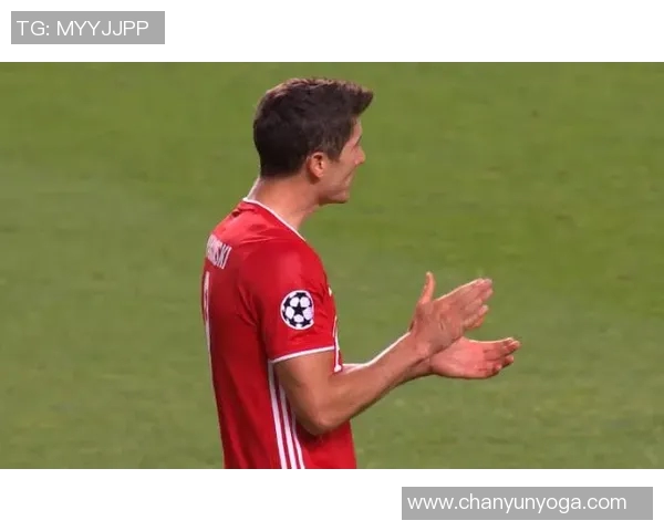 拜仁慕尼黑对阵巴黎圣日耳曼詹俊精彩解说全程回顾与分析