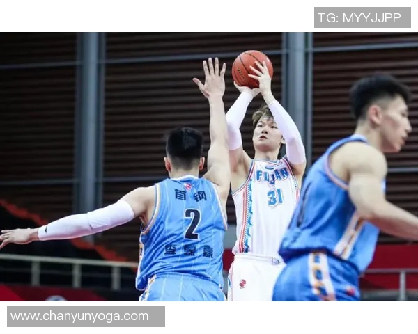 广东福建季前赛精彩回放分析与战术解读全景呈现