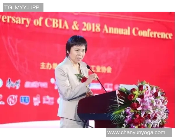 深度对话:探索吴芳在网球世界中的奋斗与成长之路