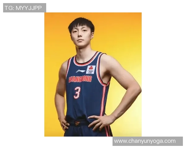 胡明轩：从青涩球员到篮球明星的成长之路与未来展望