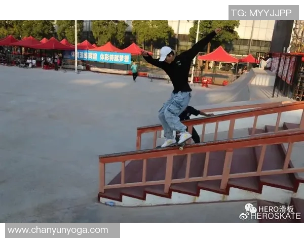 广州滑板队在世界滑板锦标赛中以60分稳居积分榜首位